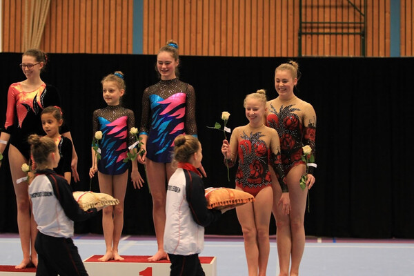 Gymsport Leiden sterk bij plaatsingswedstrijd Acrogym